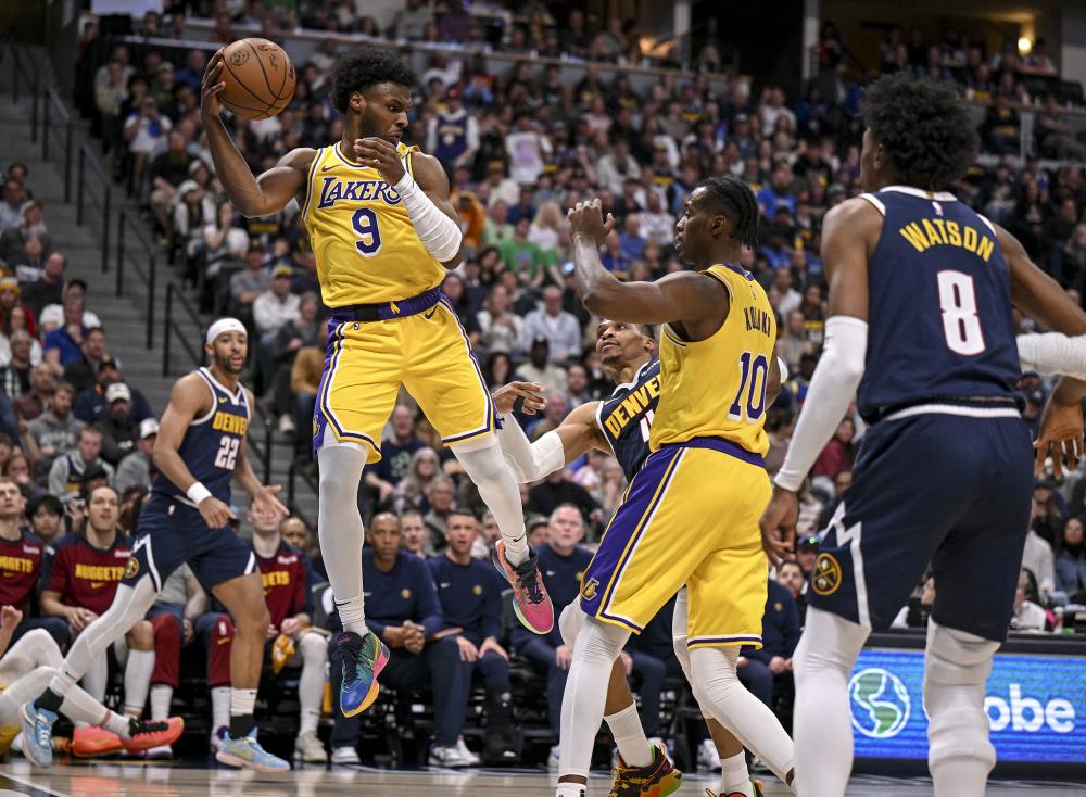 转会背后的 转会背后的