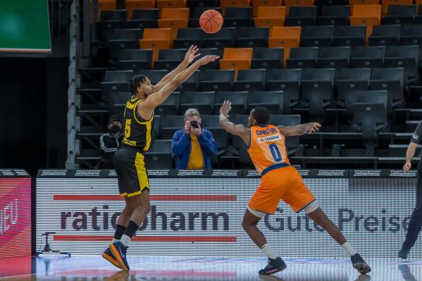 容打出流畅 容打出流畅